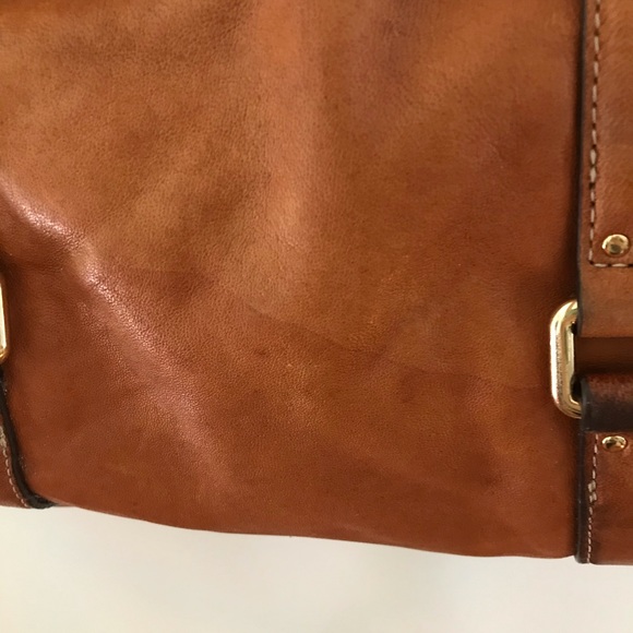 Michael Kors Tan Leather Over the Shoulder Bag - Picture 3 of 11